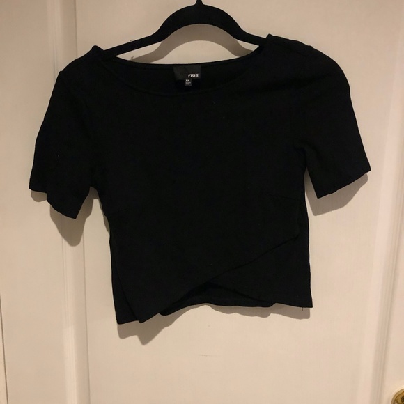 Aritzia Wilfred Free T-Shirt Crop Top - Picture 1 of 4